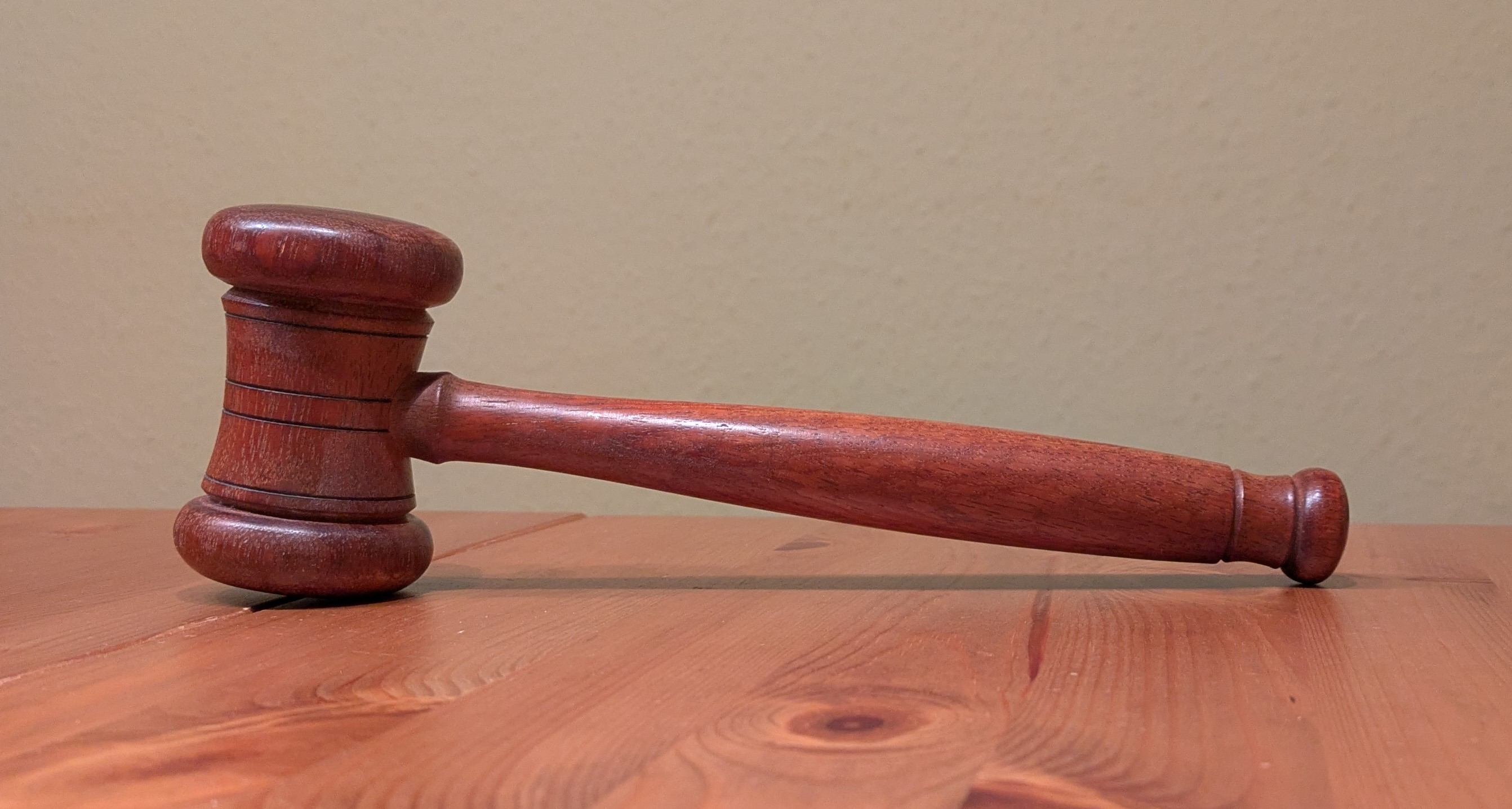 auctioneer's gavel